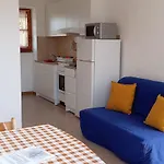Domus Διαμέρισμα